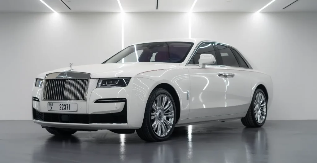 Rental Rolls Royce Ghost in Dubai