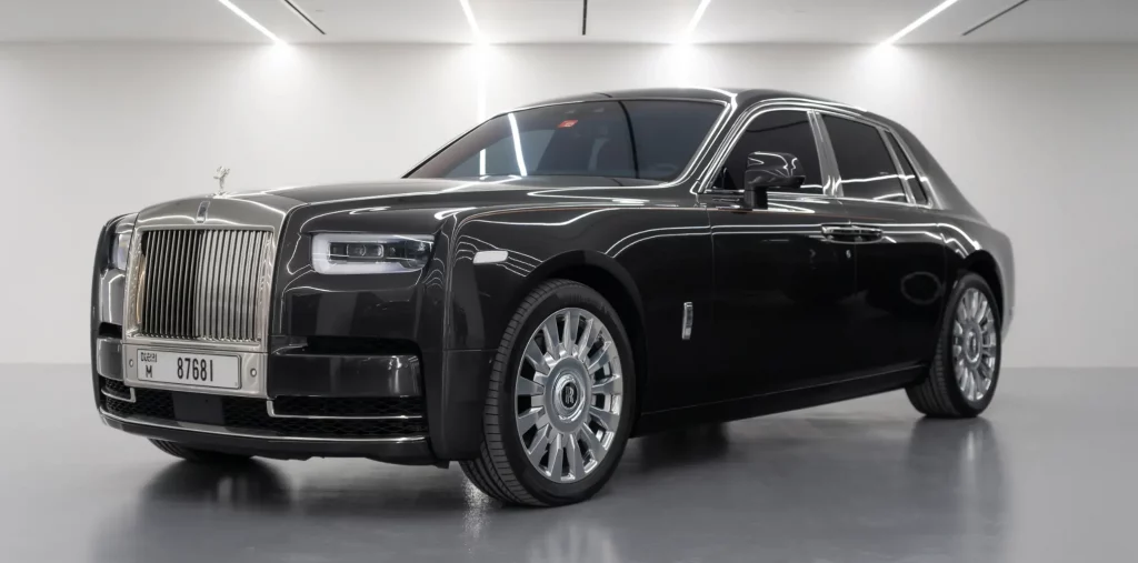 Rental Rolls Royce Phantom in Dubai